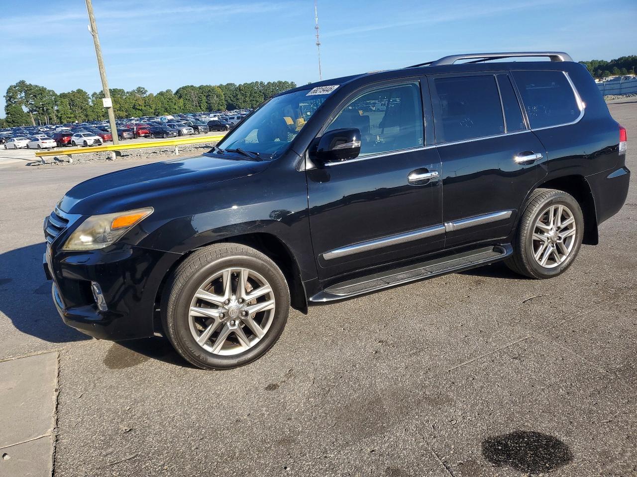 2014 LEXUS LX 570