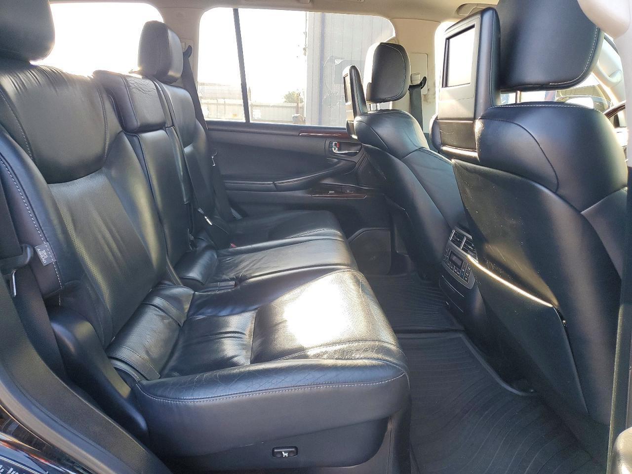 2014 LEXUS LX 570 — Фото 11 из 13