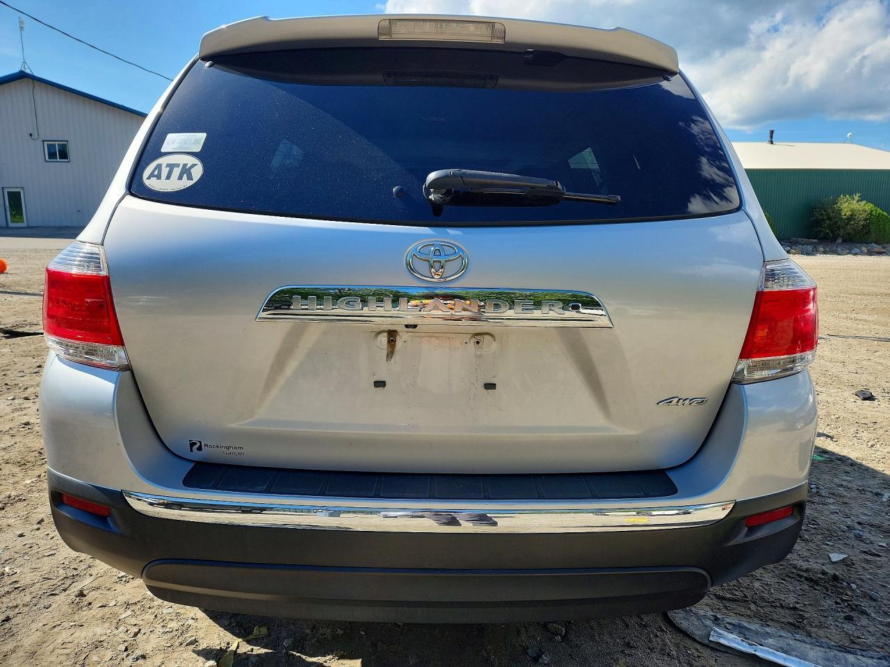 2012 TOYOTA HIGHLANDER SE — Фото 6 из 14