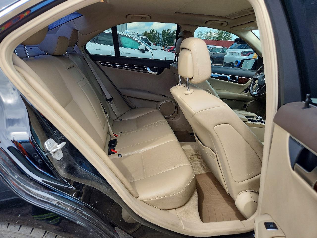 2014 MERCEDES-BENZ C 300 4MATIC — Фото 10 из 13