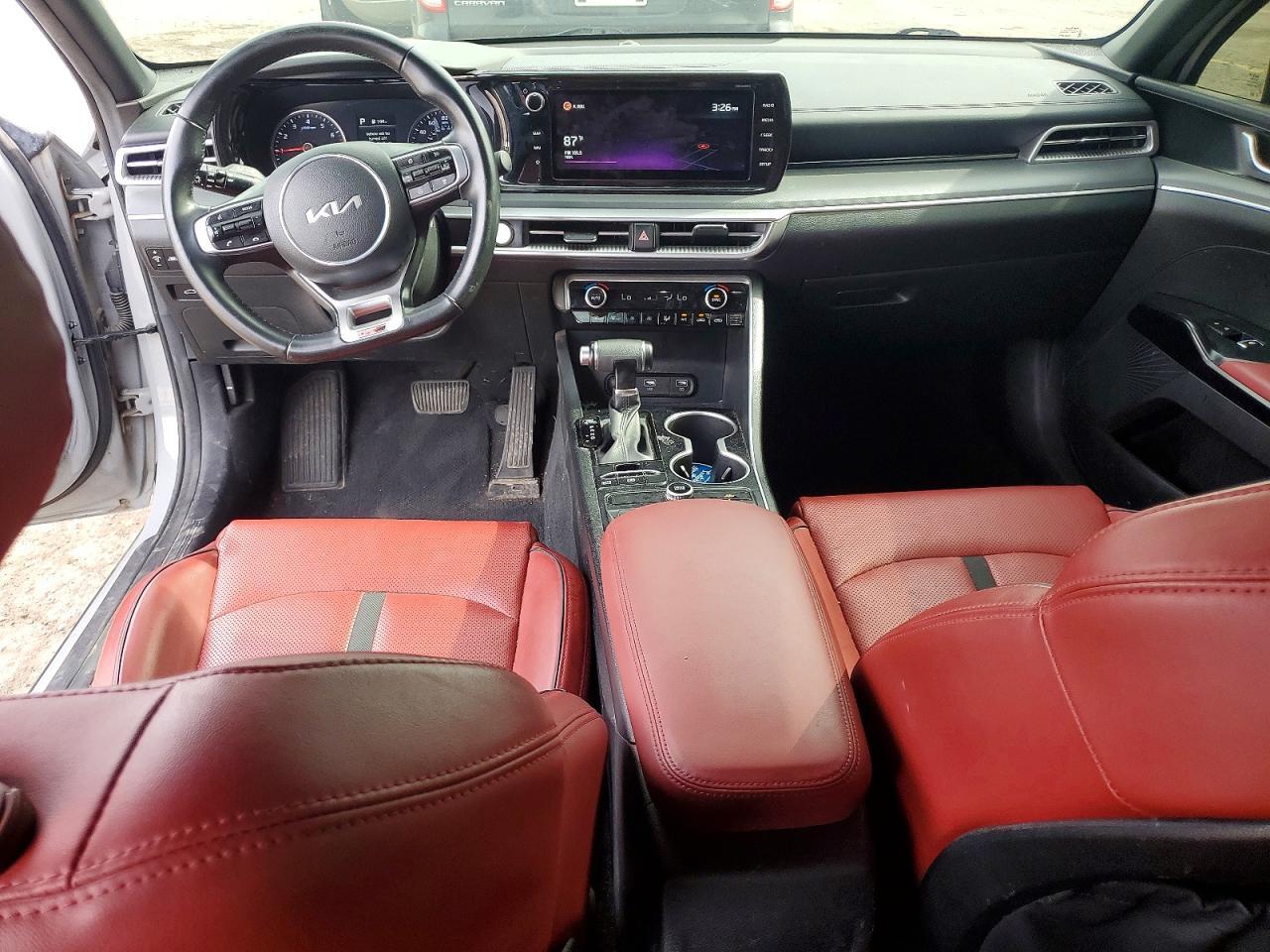 2022 KIA K5 GT LINE — Фото 8 из 12