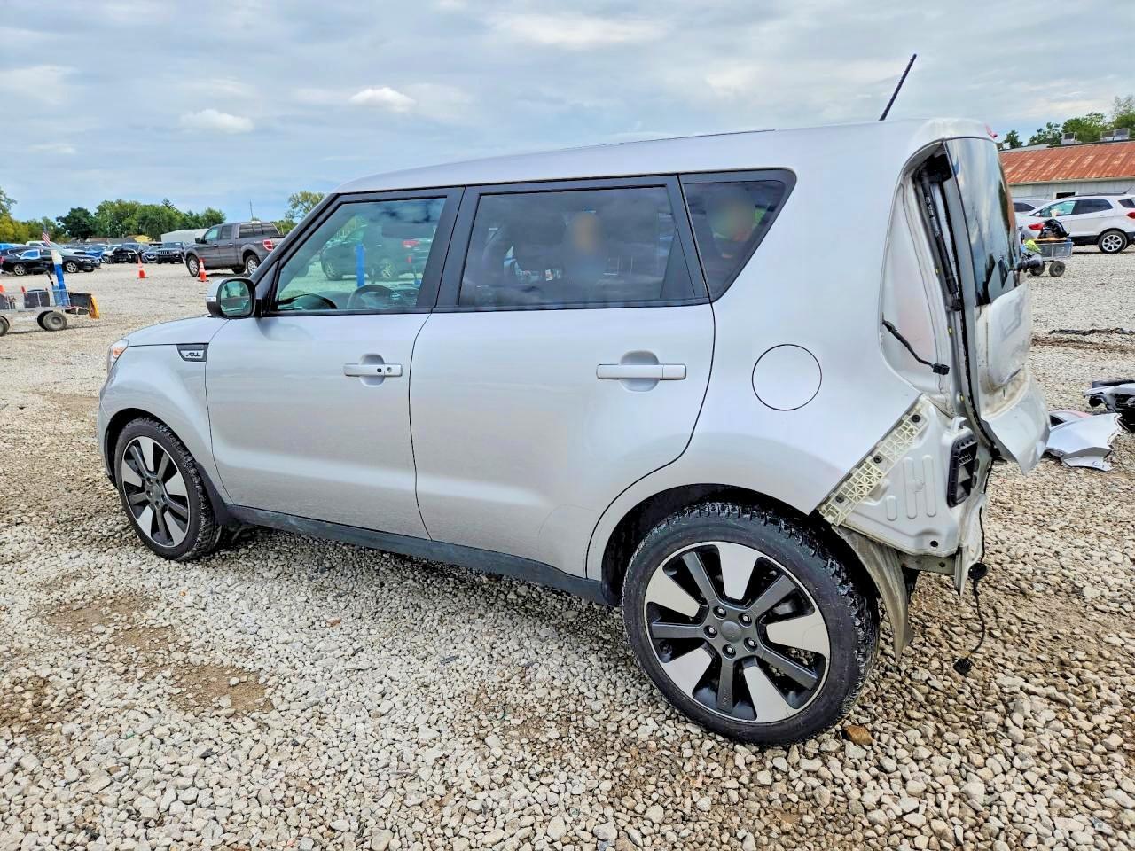 2015 KIA SOUL ! — Фото 2 из 13