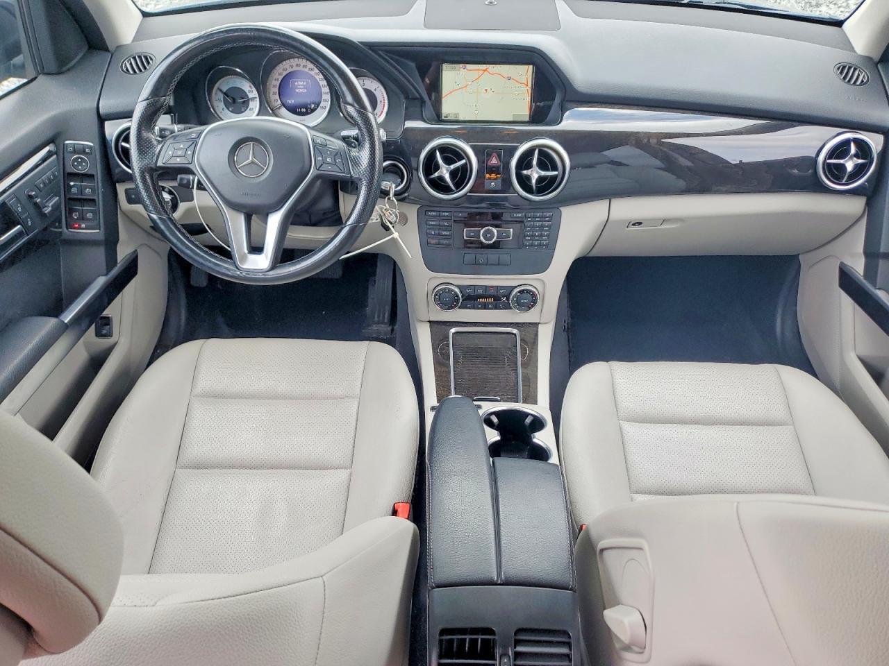 2015 MERCEDES-BENZ GLK 250 BLUETEC — Фото 8 из 13