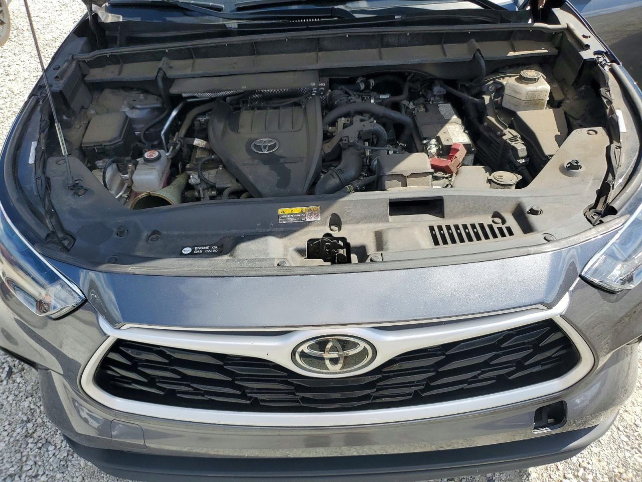 2024 TOYOTA HIGHLANDER XLE — Фото 12 из 13