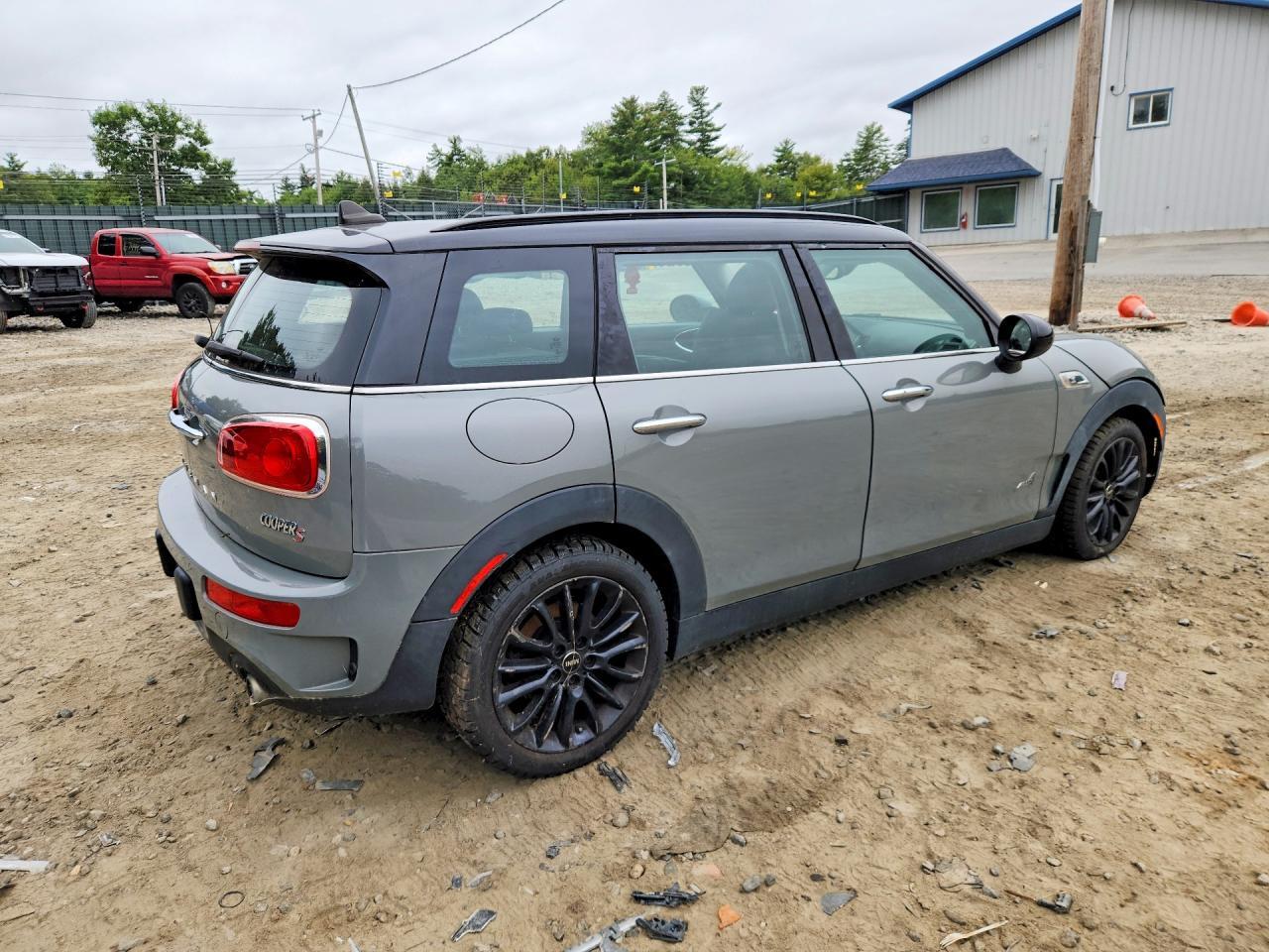 WMWLU5C56H2E82334 2017 MINI COOPER photo no. 3