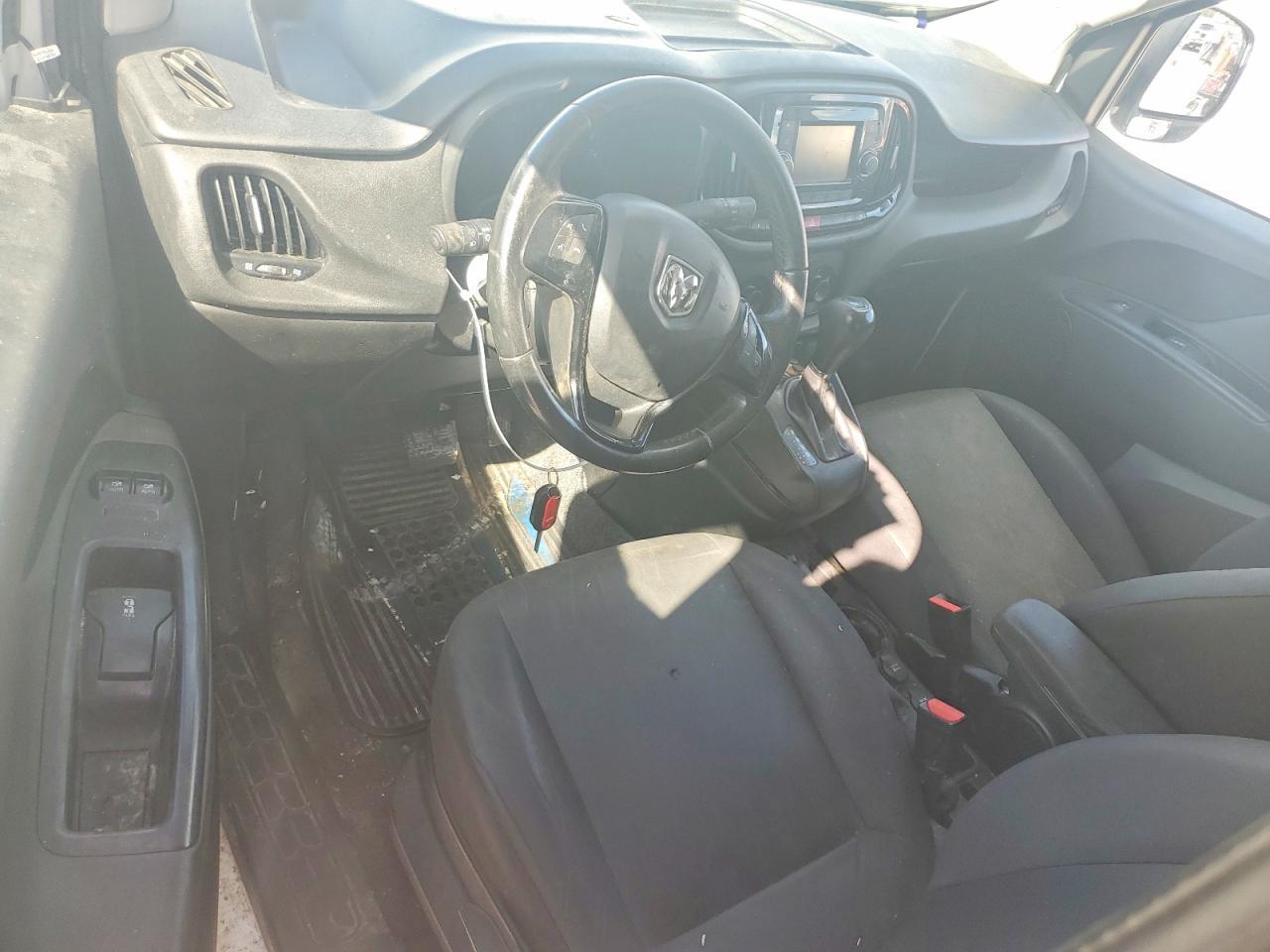 2015 RAM PROMASTER CITY SLT — Фото 8 из 12