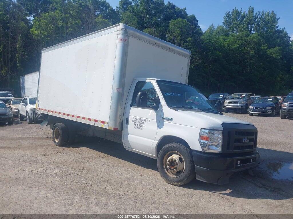 1FDWE3FN1MDC34898 2021 FORD E-350 CUTAWAY photo no. 1