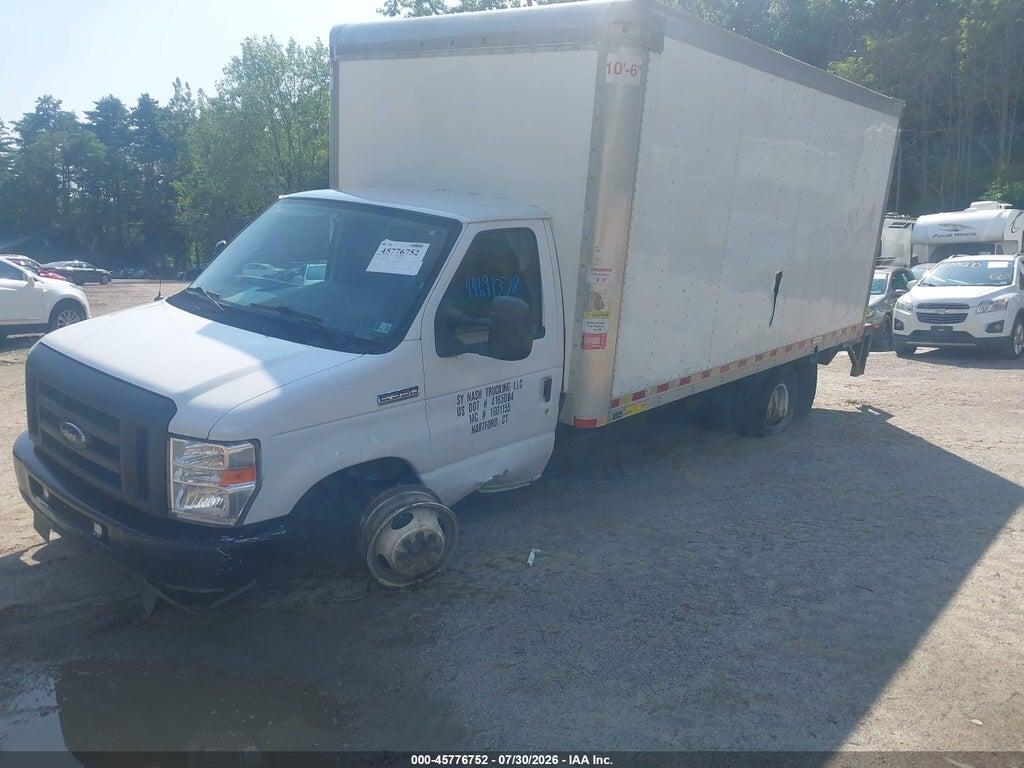 1FDWE3FN1MDC34898 2021 FORD E-350 CUTAWAY photo no. 2