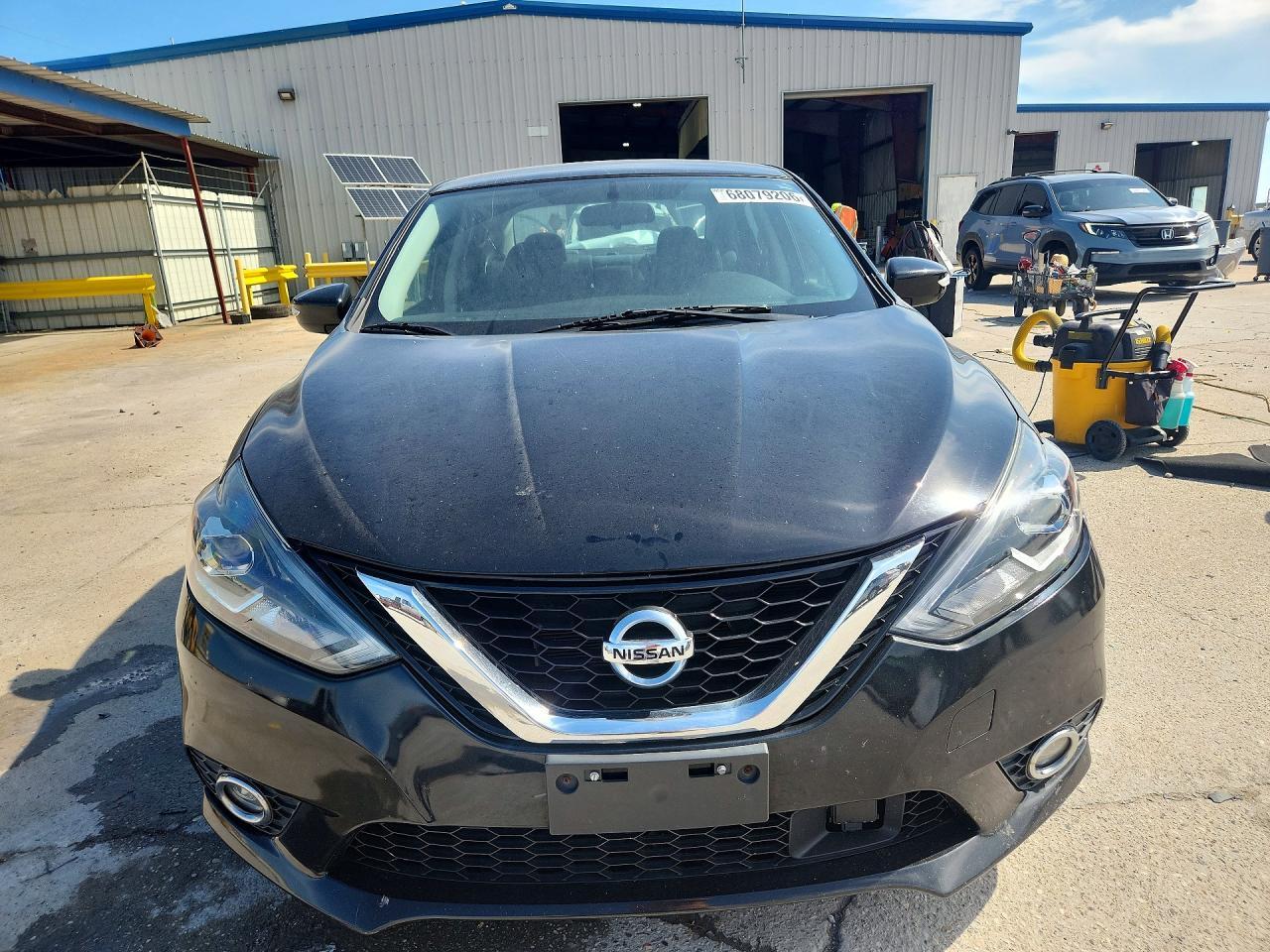2019 NISSAN SENTRA SR — Фото 5 из 12
