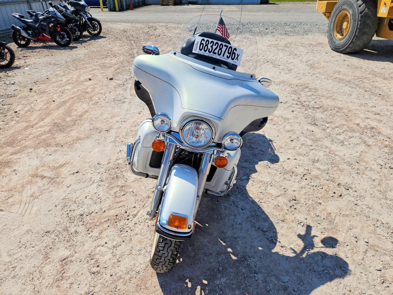 2008 HARLEY-DAVIDSON FLHTCUI — Фото 2 из 9