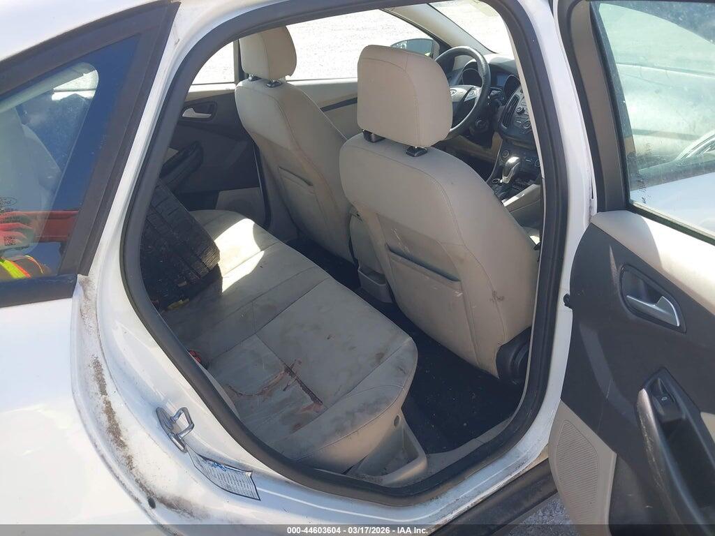 1FADP3F22GL272197 2016 FORD FOCUS photo no. 8