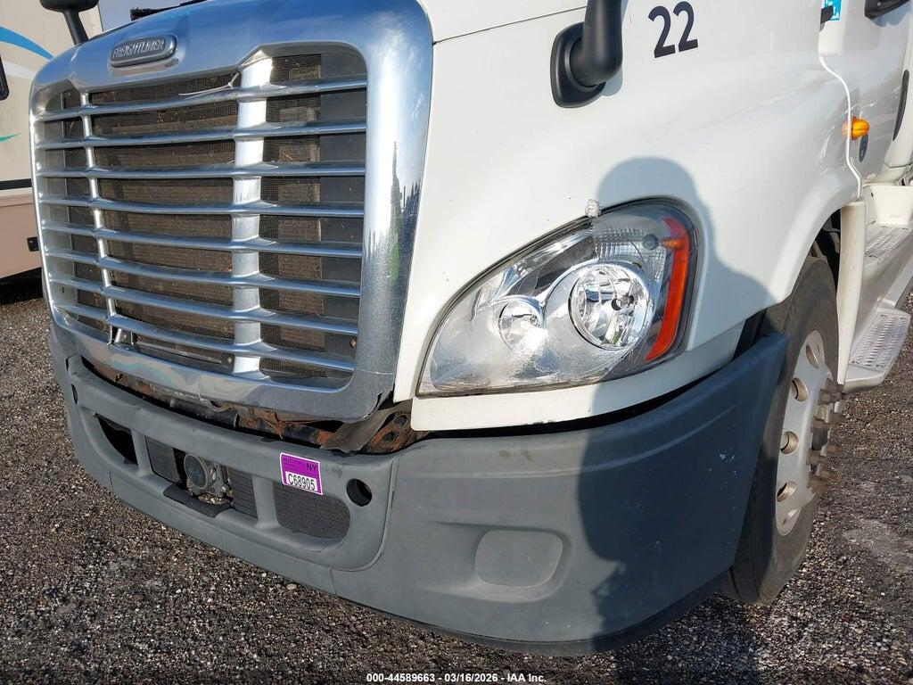 3AKJGLDR3DSBV3700 2013 FREIGHTLINER CASCADIA 125 photo no. 11