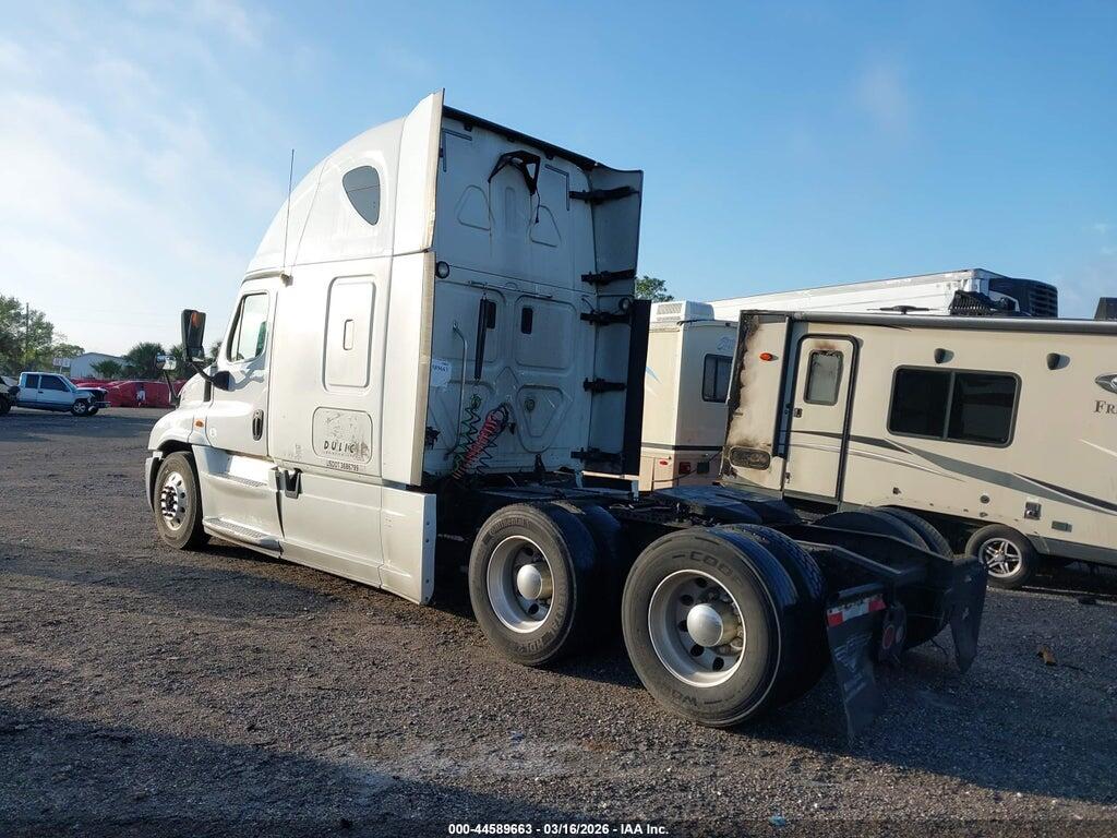 3AKJGLDR3DSBV3700 2013 FREIGHTLINER CASCADIA 125 photo no. 3
