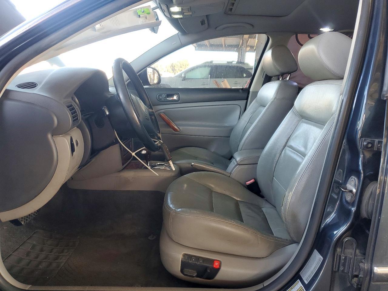 WVWWU63B05E129879 2005 VOLKSWAGEN PASSAT photo no. 7