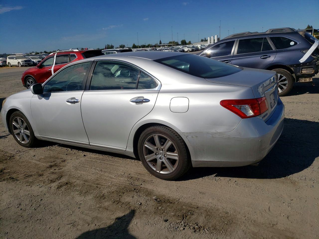 JTHBJ46GX72118880 2007 LEXUS ES photo no. 2