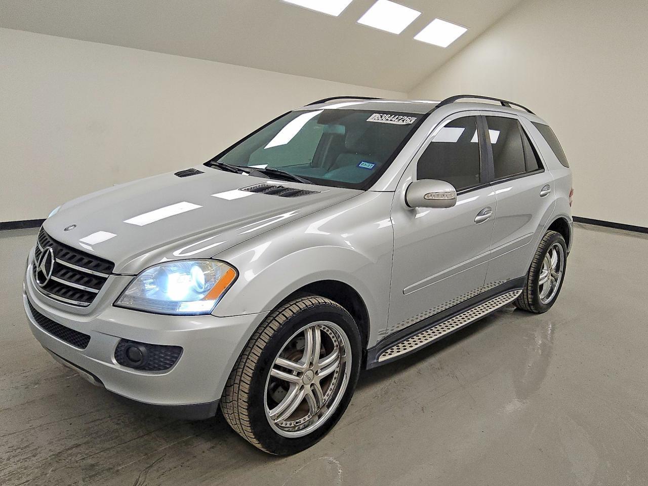 2007 MERCEDES-BENZ ML 4JGBB86E77A233880
