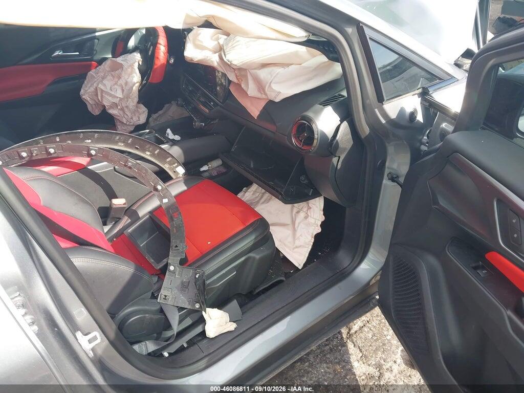 2025 CHEVROLET EQUINOX EV RS — Фото 5 из 16