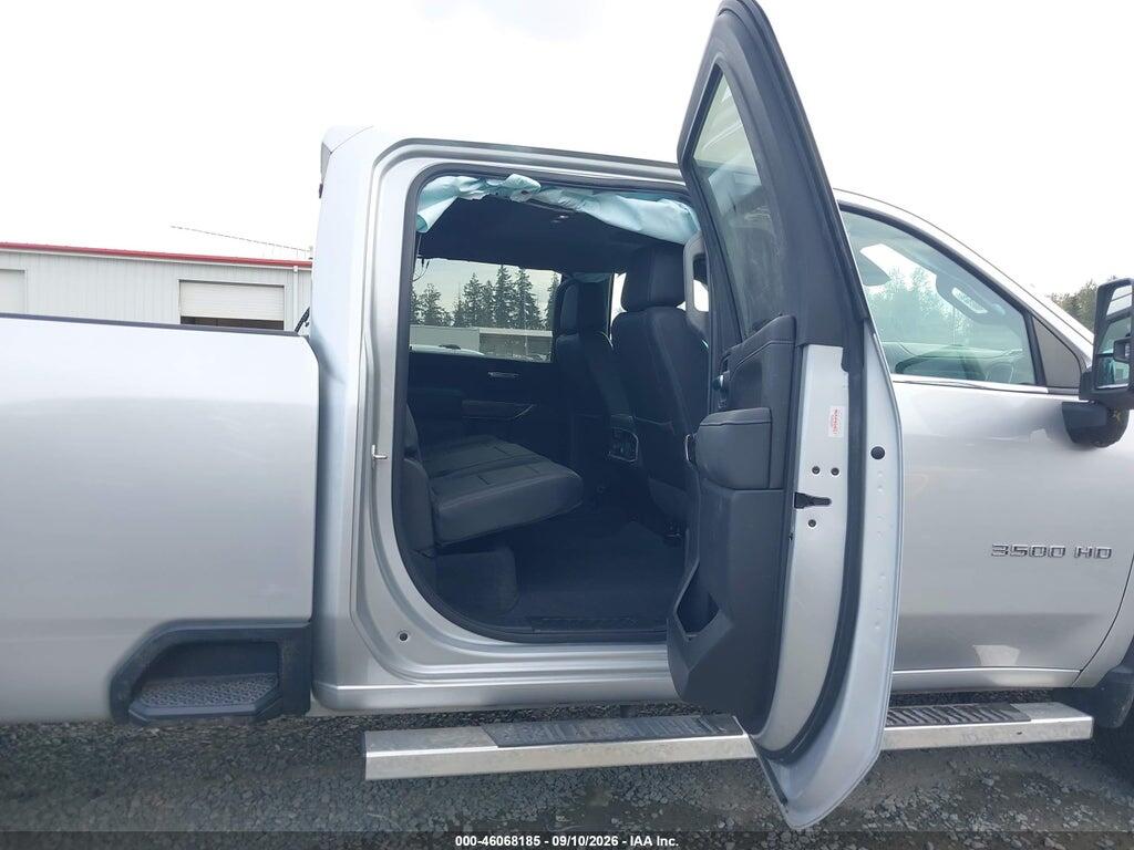 1GC4YUEY1NF355215 2022 CHEVROLET SILVERADO 3500HD photo no. 6