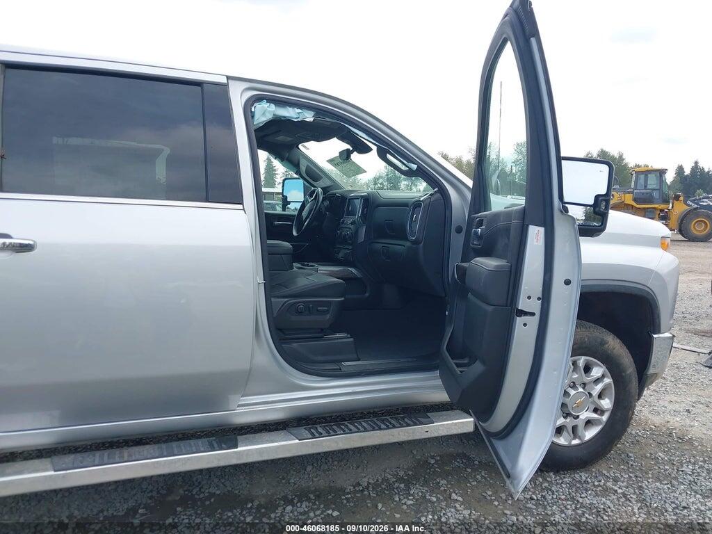 1GC4YUEY1NF355215 2022 CHEVROLET SILVERADO 3500HD photo no. 7