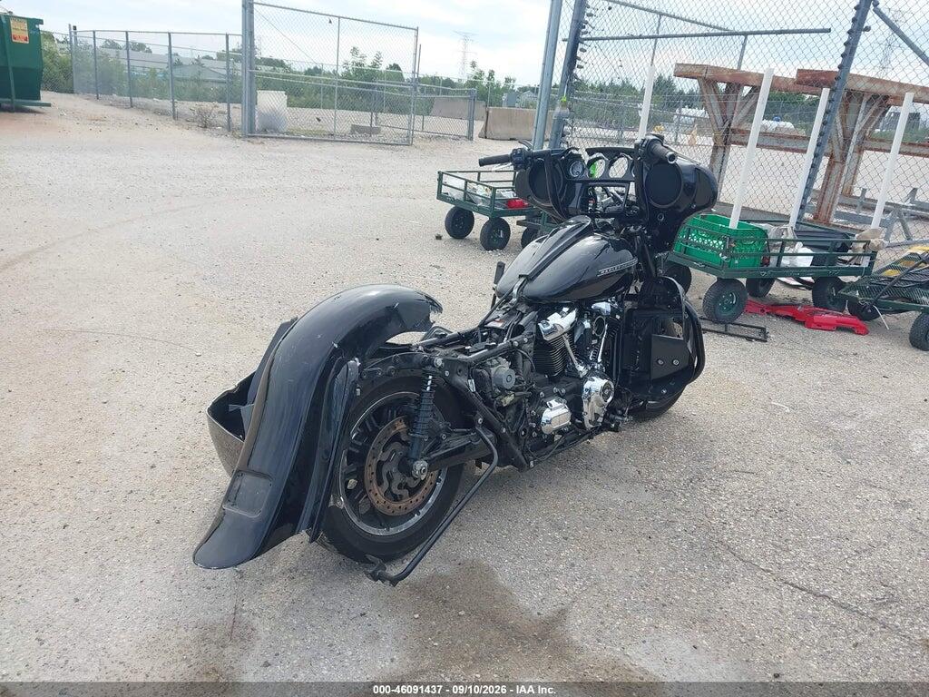 1HD1KBC18PB637049 2023 HARLEY-DAVIDSON FLHX photo no. 4