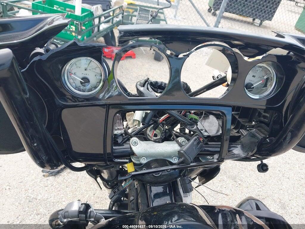 1HD1KBC18PB637049 2023 HARLEY-DAVIDSON FLHX photo no. 7