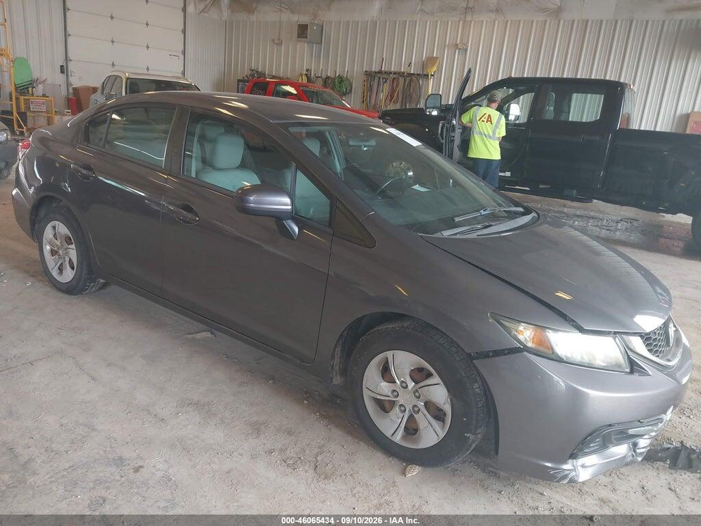 19XFB2F57FE057217 2015 HONDA CIVIC photo no. 1