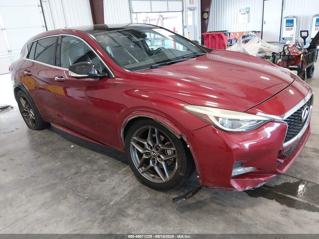 SJKCH5CP2HA023312 2017 INFINITI QX30 photo no. 1