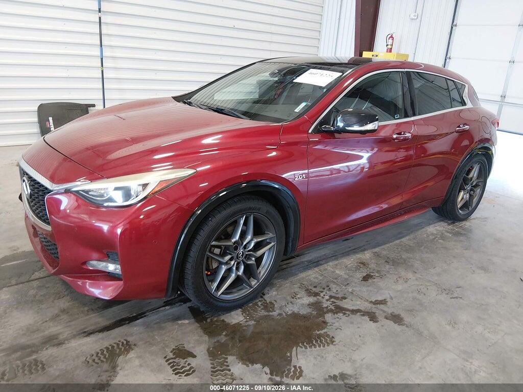 SJKCH5CP2HA023312 2017 INFINITI QX30 photo no. 2