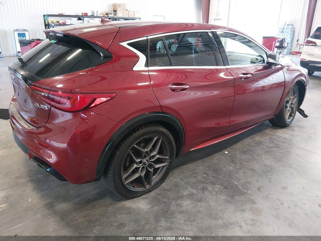 SJKCH5CP2HA023312 2017 INFINITI QX30 photo no. 4