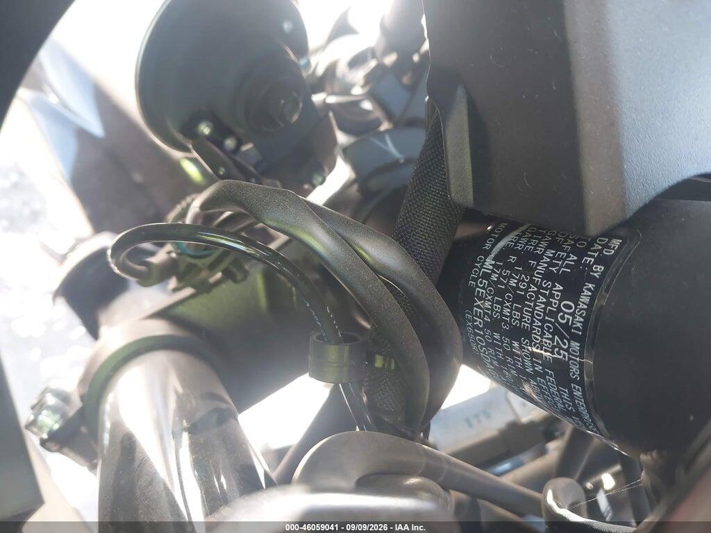 ML5EXER10SDAG6689 2025 KAWASAKI EX650 photo no. 10