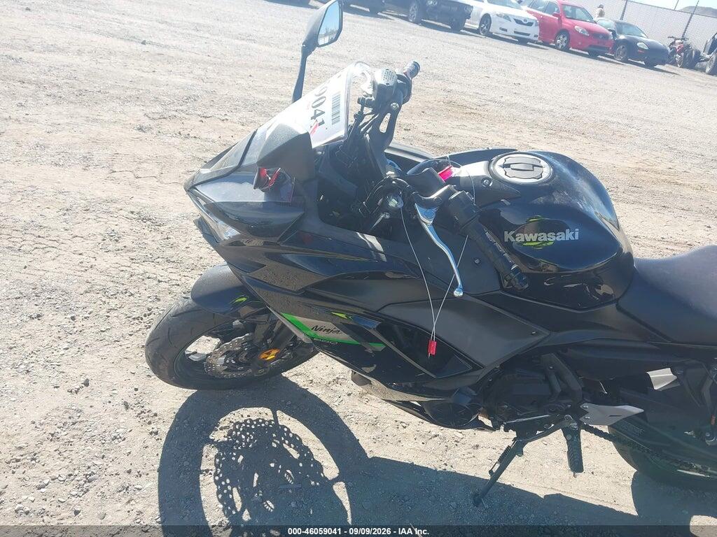 ML5EXER10SDAG6689 2025 KAWASAKI EX650 photo no. 2