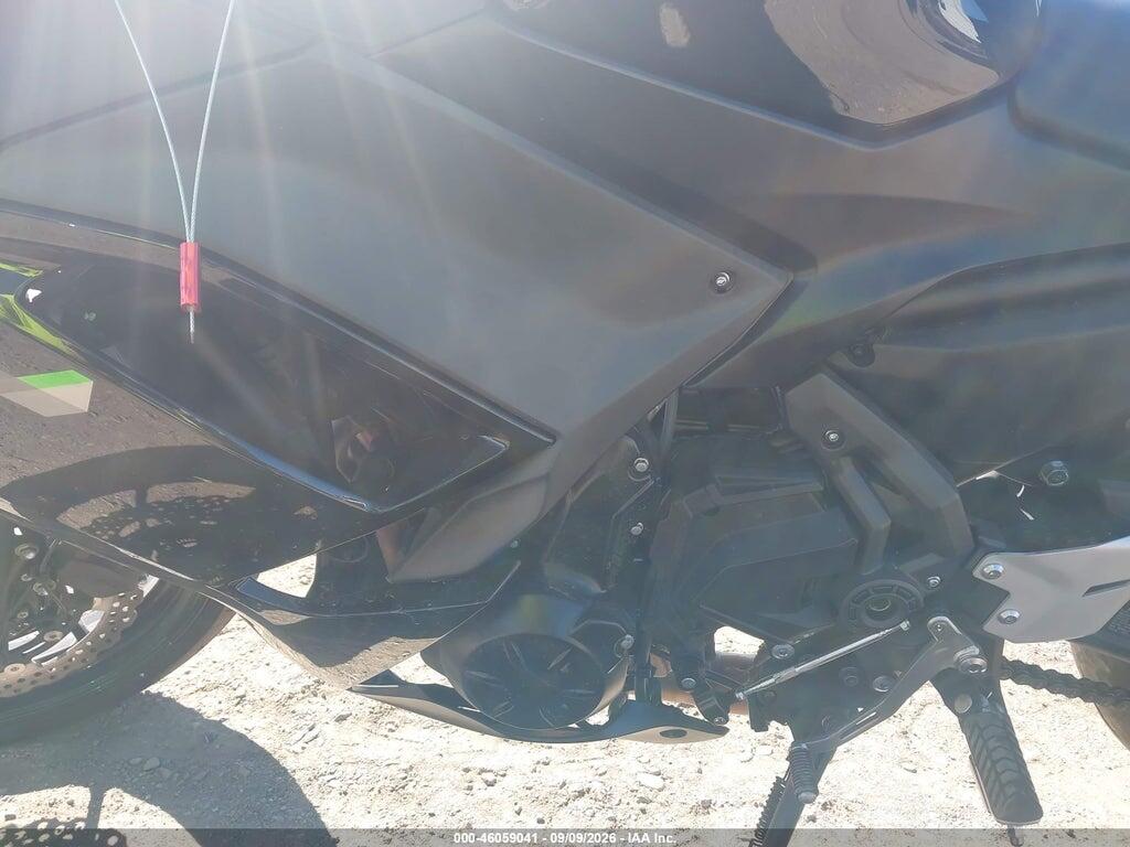 ML5EXER10SDAG6689 2025 KAWASAKI EX650 photo no. 9