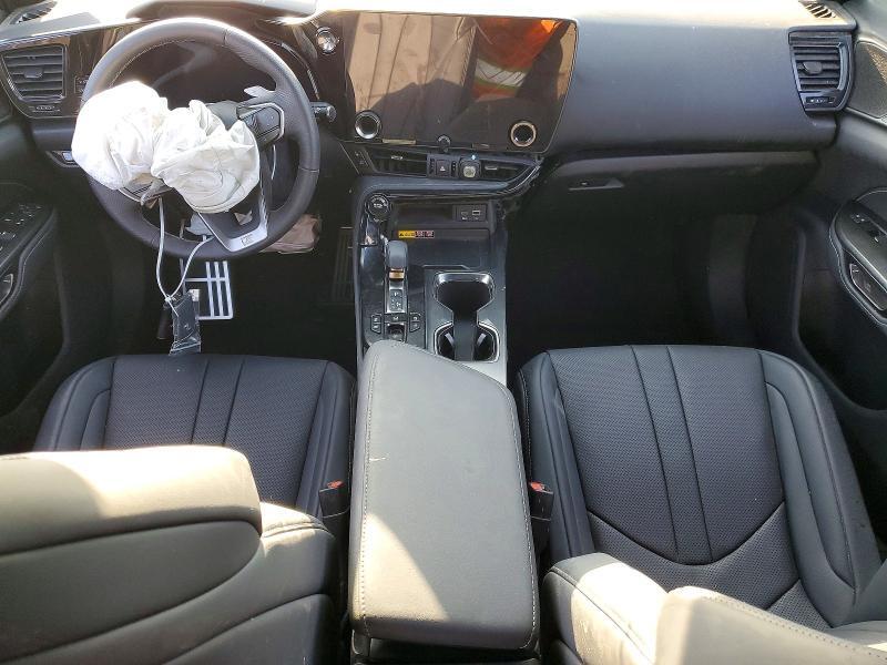 2025 LEXUS NX 350 F SPORT HANDLING — Фото 8 из 13