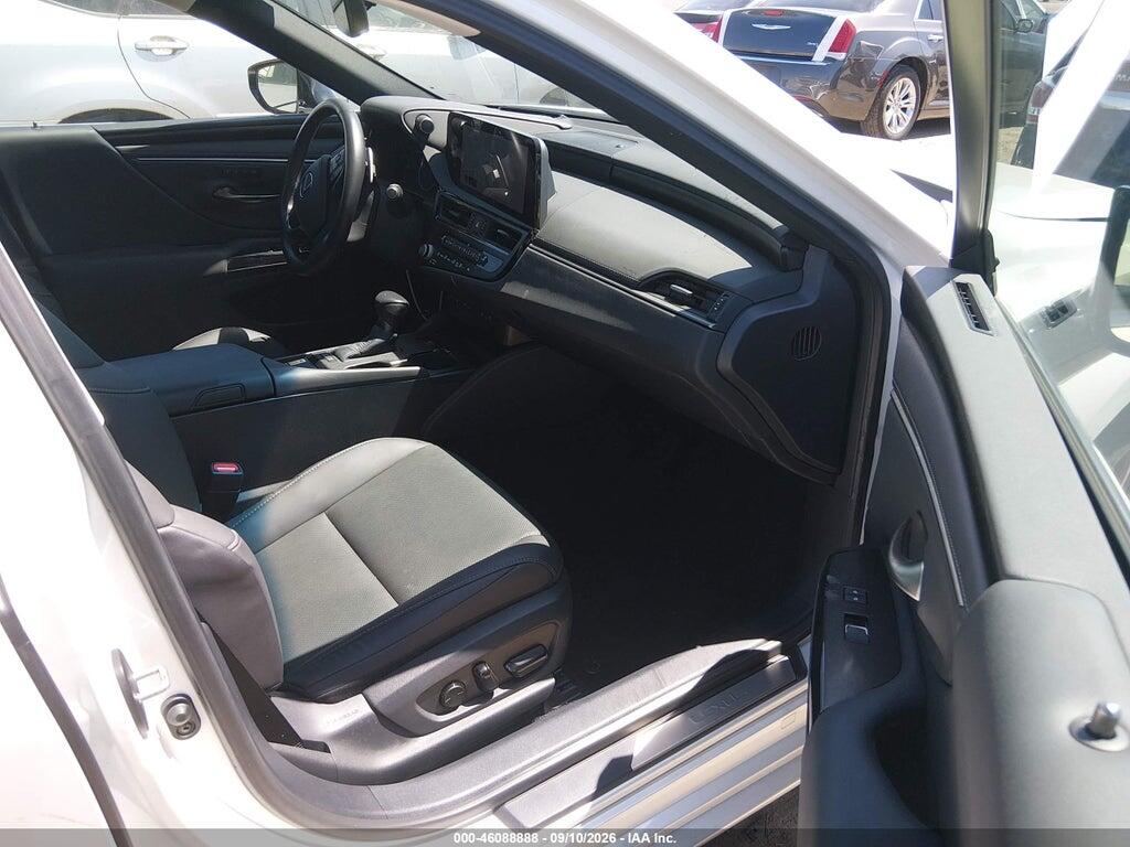 58ADA1C13SU073792 2025 LEXUS ES 300H photo no. 5