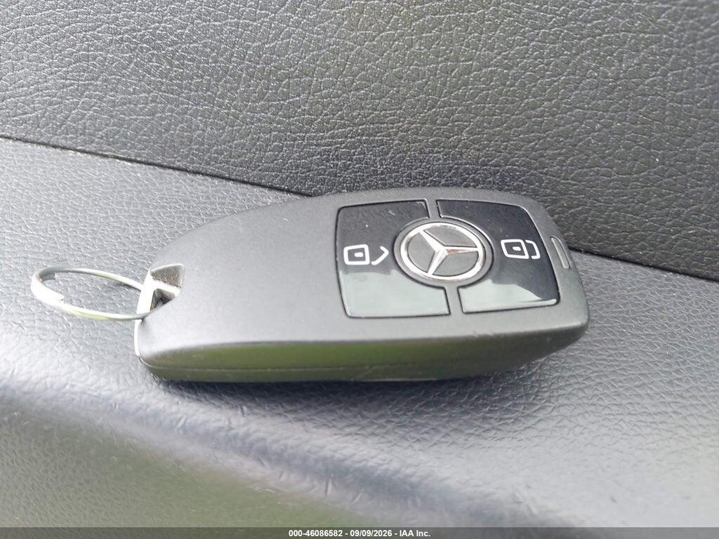 WD4PF0CD6KT004928 2019 MERCEDES-BENZ SPRINTER 2500 photo no. 11