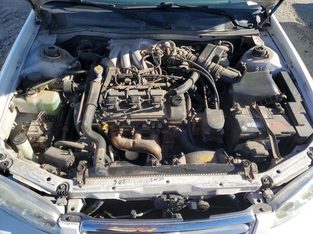 JT2BF22K110301453 2001 TOYOTA CAMRY photo no. 11