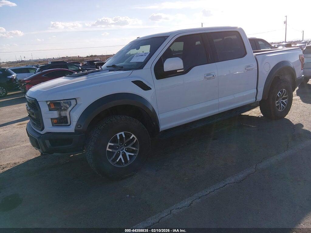 1FTFW1RG3HFC90435 2017 FORD F-150 photo no. 2