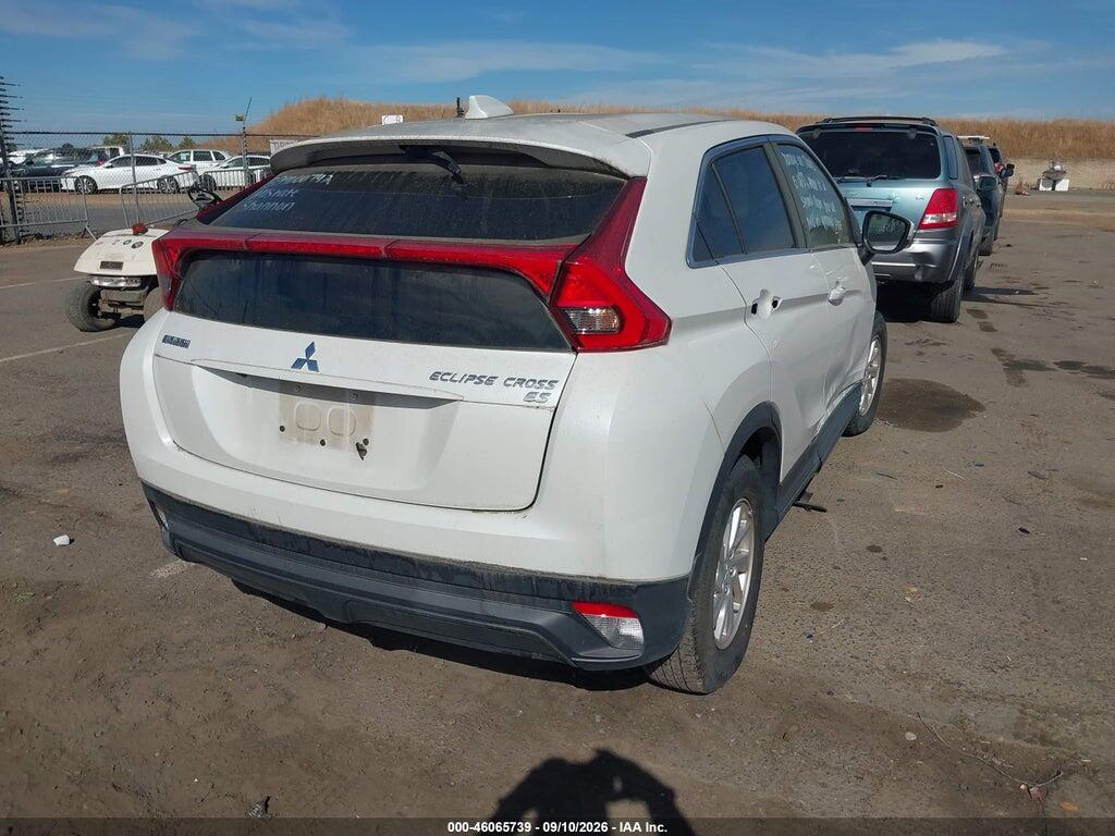 JA4AS3AA8JZ064382 2018 MITSUBISHI ECLIPSE CROSS photo no. 4