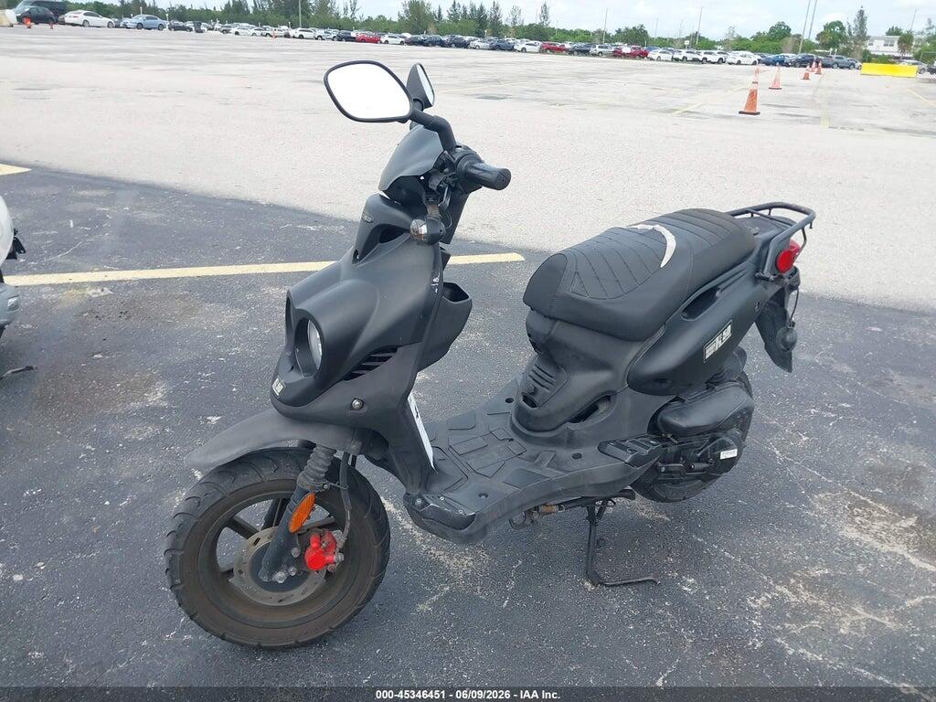 RFVPMP200N1022810 2022 GENUINE SCOOTER CO. ROUGHHOUSE photo no. 2