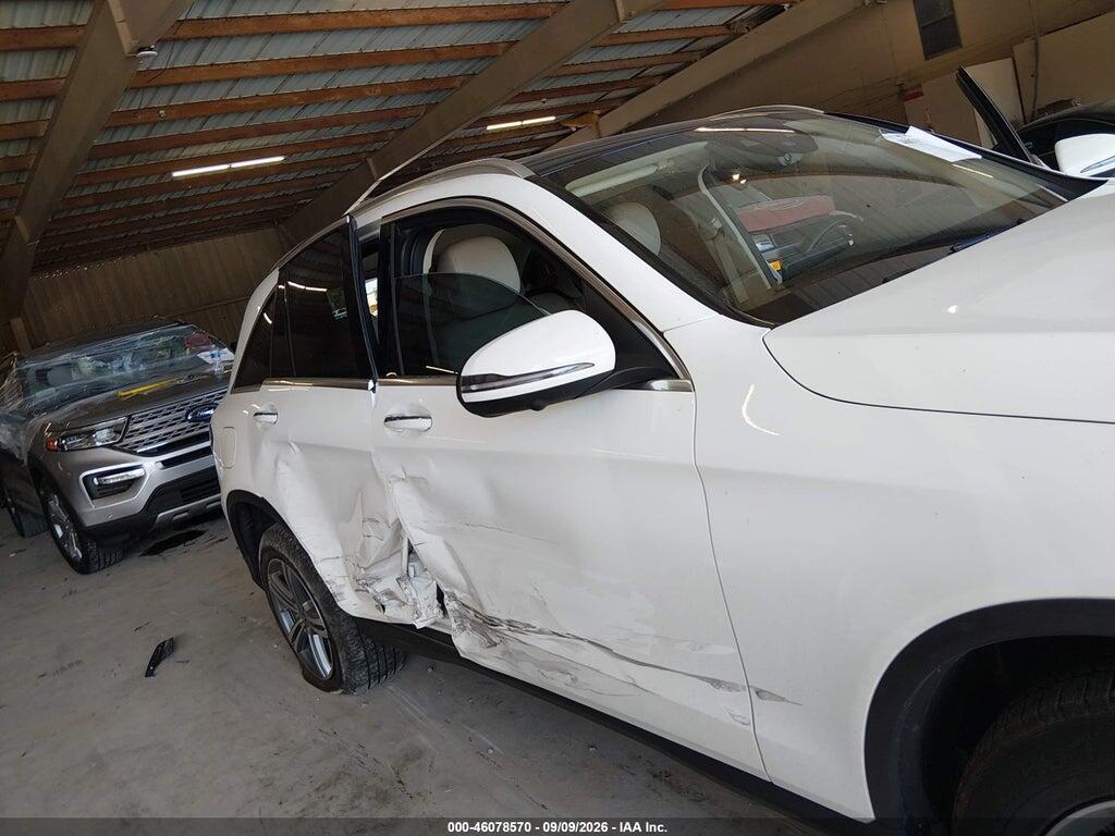 W1N0G8EB6NV371977 2022 MERCEDES-BENZ GLC 300 photo no. 6