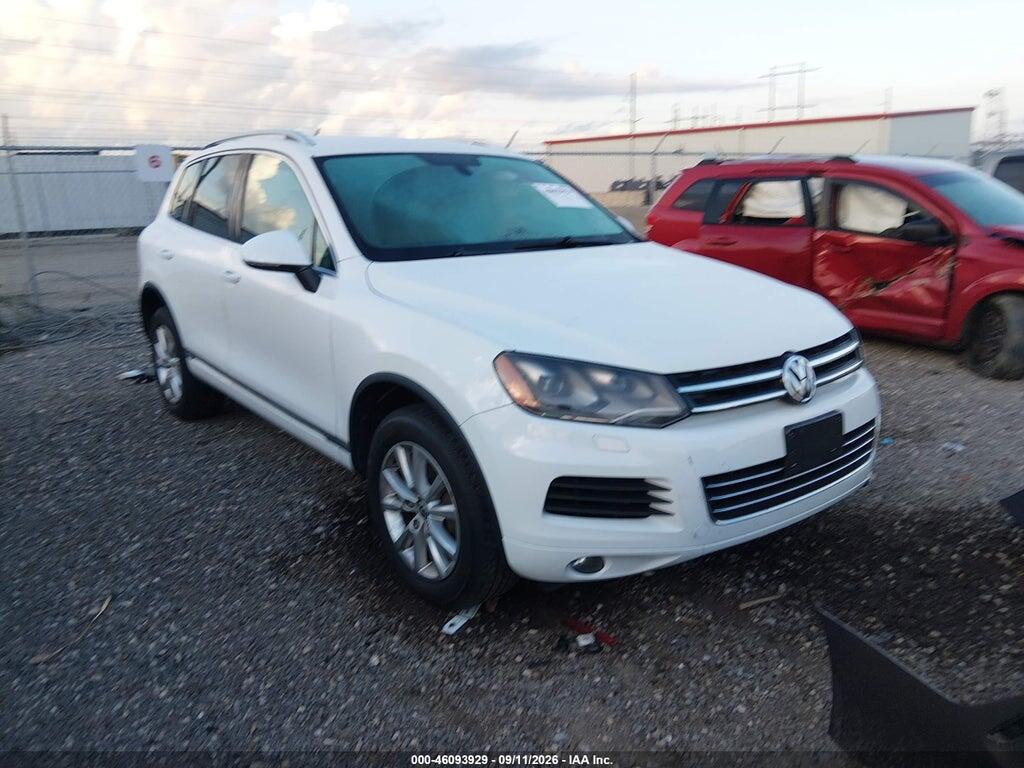 2014 VOLKSWAGEN TOUAREG WVGEF9BP8ED014873