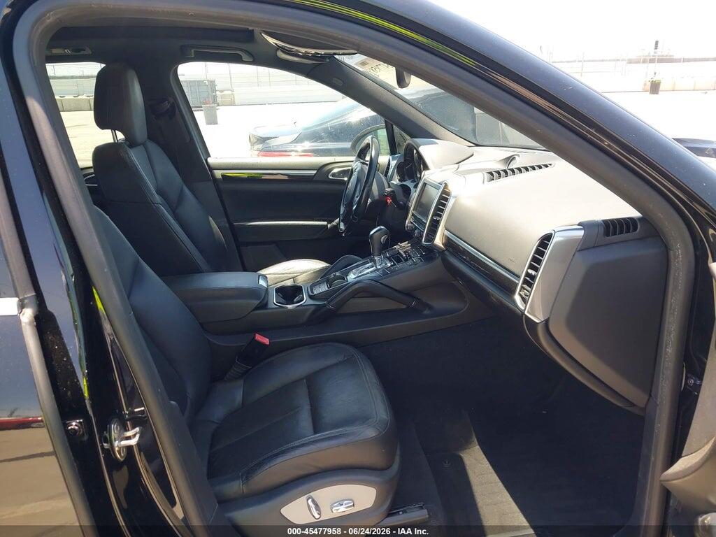 WP1AB2A2XDLA85863 2013 PORSCHE CAYENNE photo no. 5