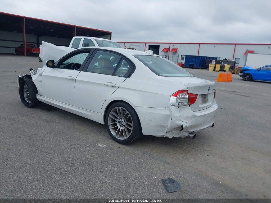 WBAPN7C50BF184238 2011 BMW 335D photo no. 3