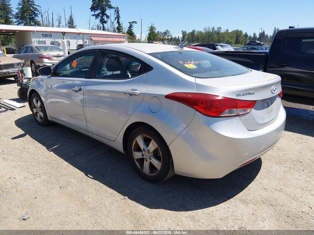 KMHDH4AE5DU816840 2013 HYUNDAI ELANTRA photo no. 3