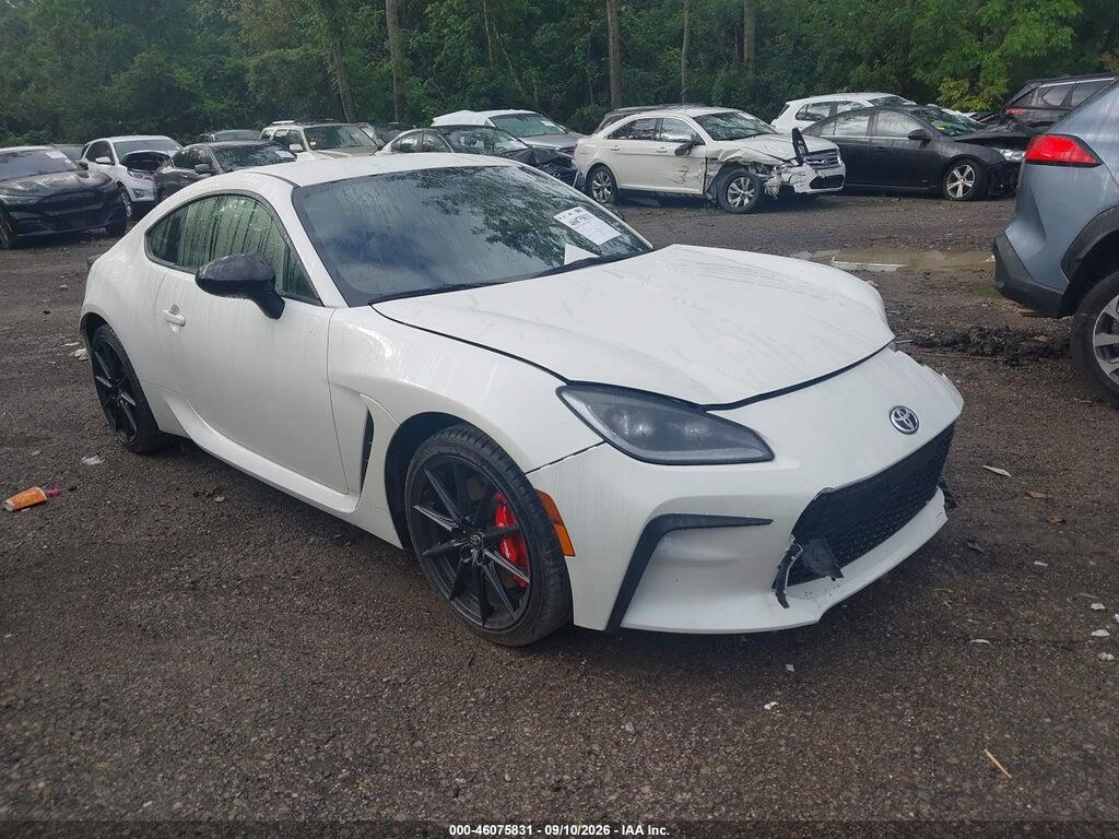 2024 TOYOTA GR86 JF1ZNBE10R9754438