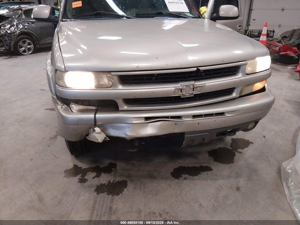 3GNEC16Z95G237119 2005 CHEVROLET SUBURBAN 1500 photo no. 6