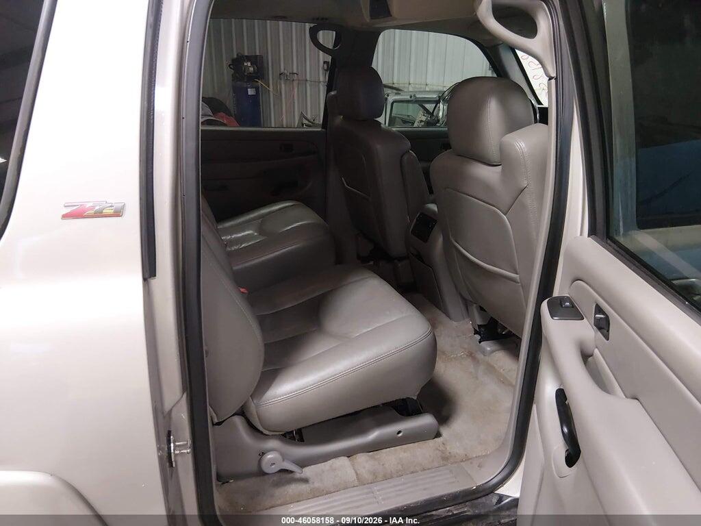 3GNEC16Z95G237119 2005 CHEVROLET SUBURBAN 1500 photo no. 8