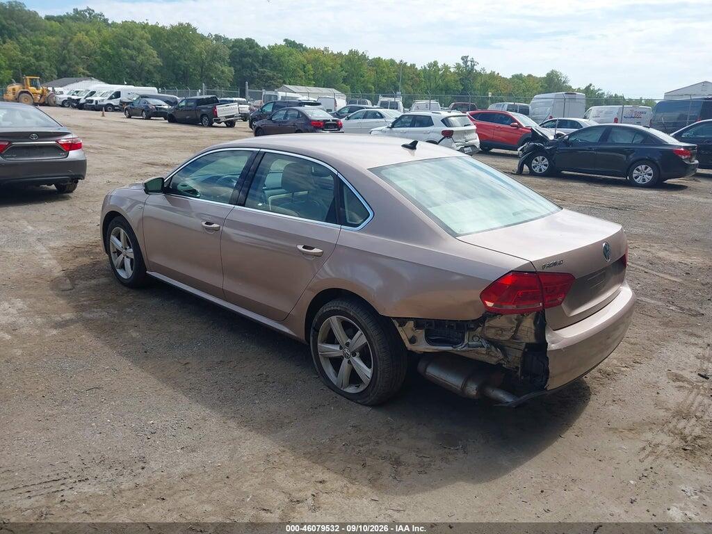 1VWAT7A32FC120769 2015 VOLKSWAGEN PASSAT photo no. 3