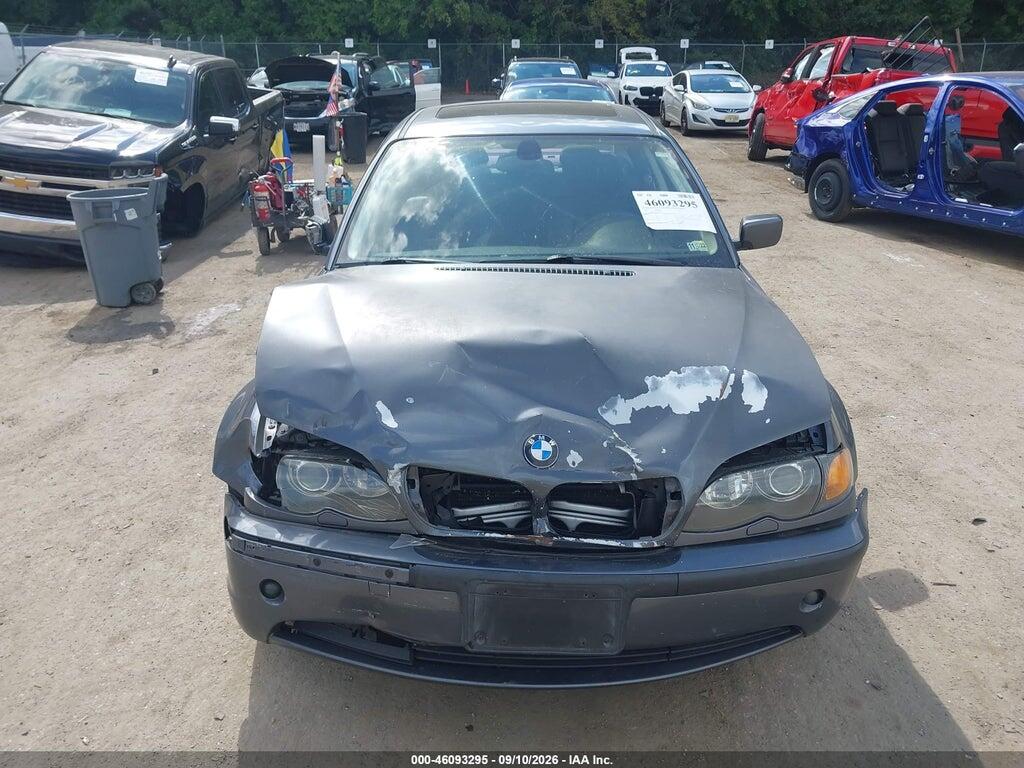 WBAEV33453KL59275 2003 BMW 325I photo no. 12