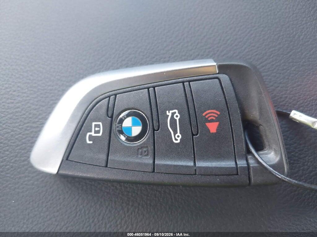 3MW33CM03T8G27587 2026 BMW 230I photo no. 11